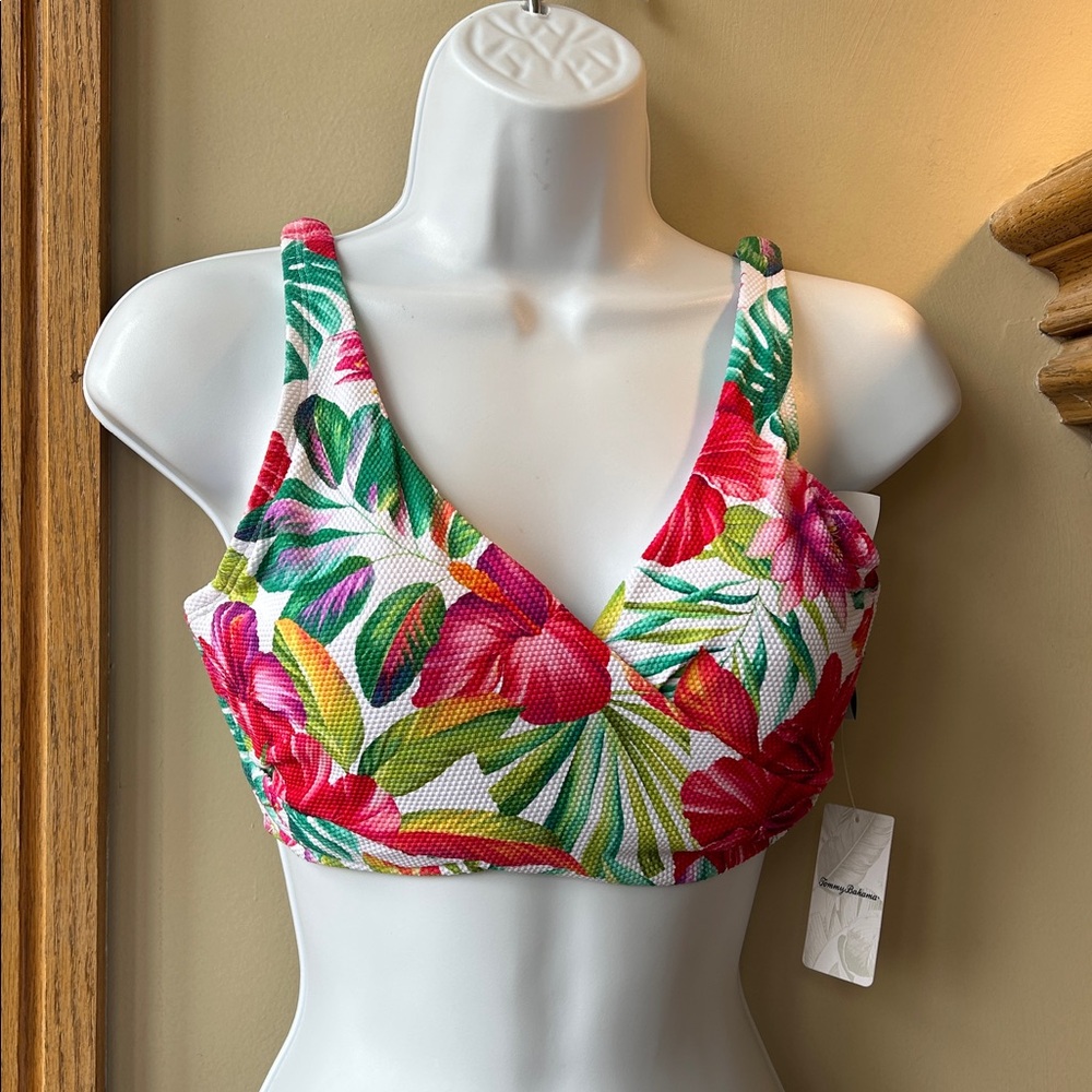 Tommy Bahama Island Cays Fiesta wrap front Bikini Top - Small - New - Picture 3 of 9